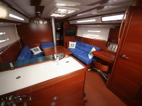 2011 Dufour 40 Performance