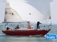 Camper & Nicholsons Sloop