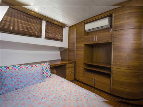 2008 Sun Hing Shing 65