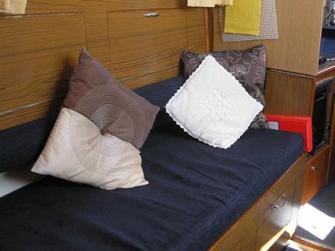 1974 Princess 32