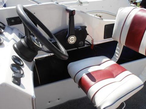 1989 Glastron 171
