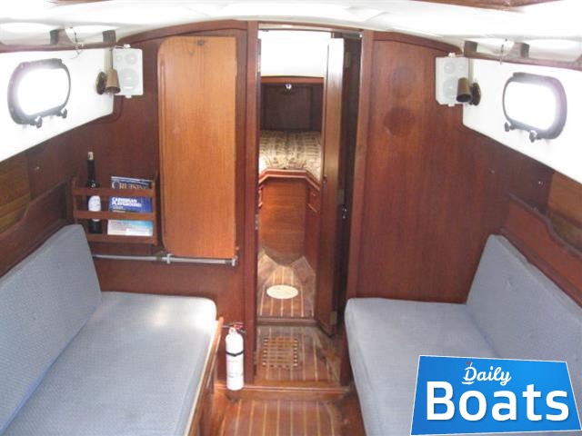 Buy 1983 Cape Dory 28