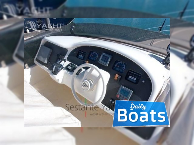 2000 Azimut 52