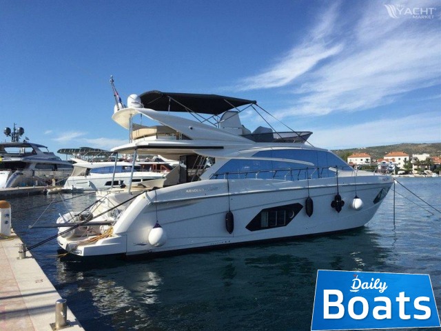 2015 Absolute 52 Fly na prodej