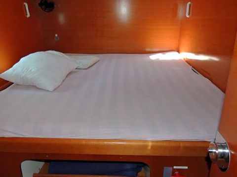 Buy 2003 Lagoon 380