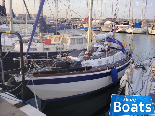 1995 Petrel 32 for sale