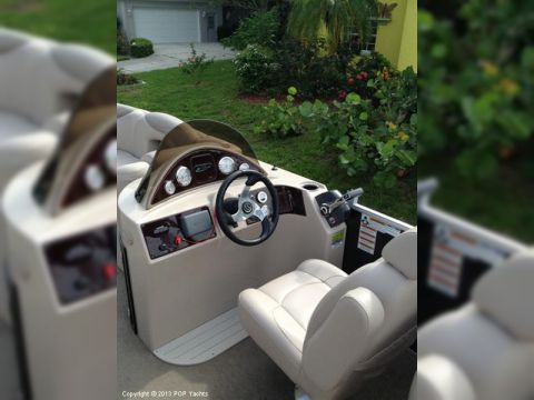 2013 Sylvan 8522