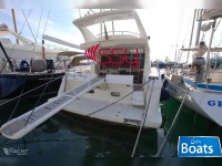 Ferretti Yachts 430 Fly