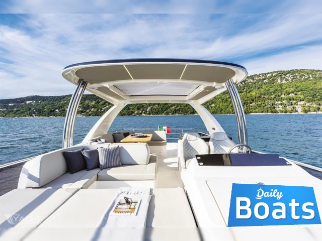 2019 Absolute 58 Fly til salgs