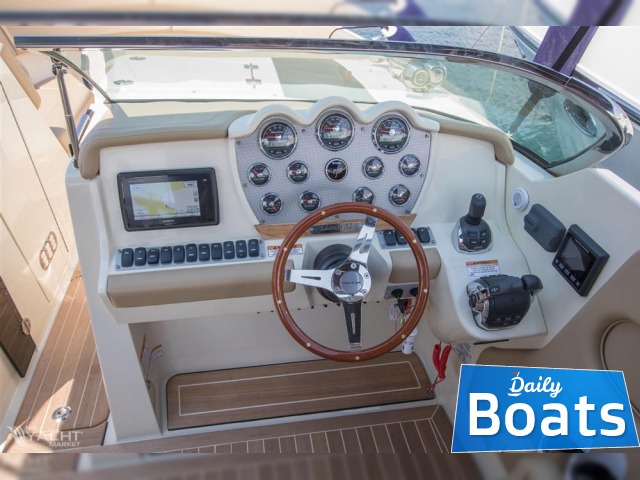 Buy 2016 Chris-Craft 32 Launch