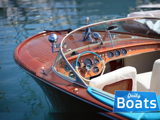 Rent 1969 Riva Aquarama