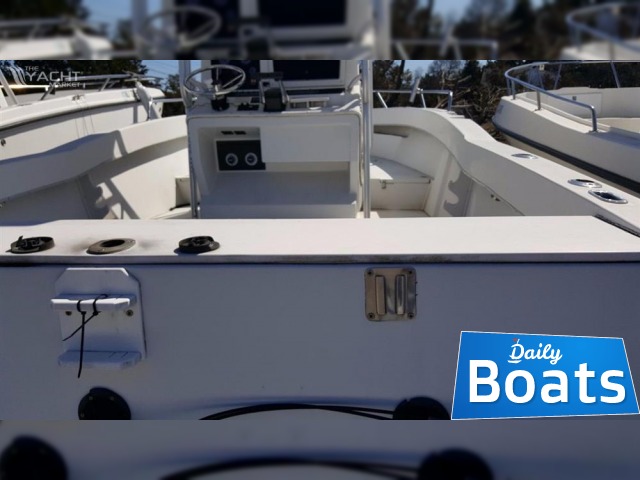 Osta 1993 Quest 237 Center Console