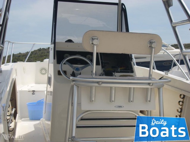 2001 Mako 282 for sale