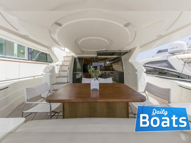 2001 Ferretti 68 in vendita