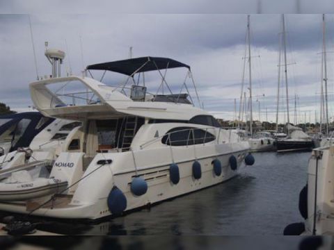 Azimut 58