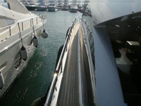 Buy Pershing 64