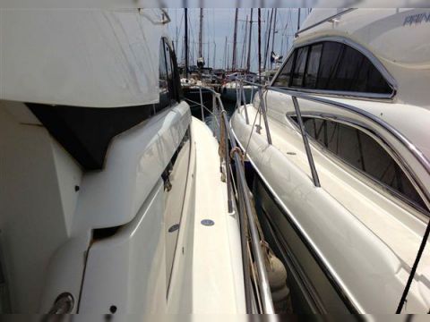 Kupiti Fairline Phantom 40