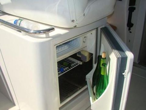 2002 Itama 38