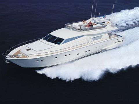 Ferretti 225