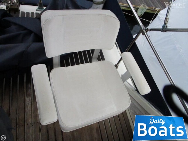 1969 Chris-Craft 38 Commander