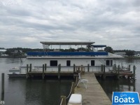 New Orleans Custom Houseboat