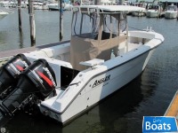 Angler 260 Center Console