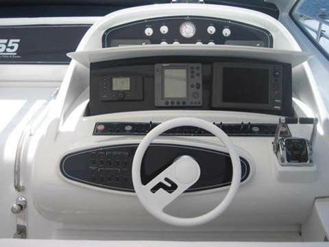 2001 Pershing 65