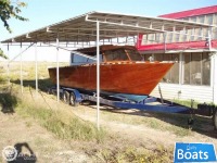 Custom 28