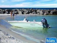 Robalo Centre console R160