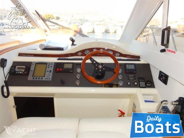 Αγοράστε 1999 Fairline Phantom 38