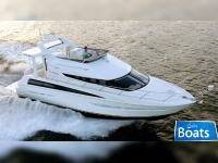 Carver Motor Yacht**Low Hours**