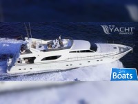 Ferretti 80