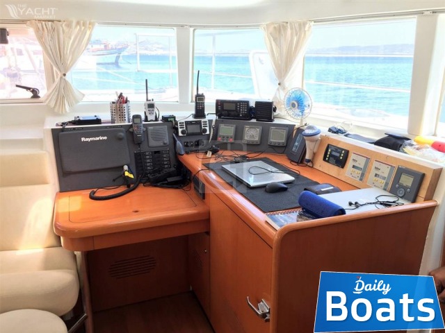 2005 Lagoon 440