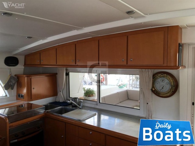 Buy 2005 Lagoon 440