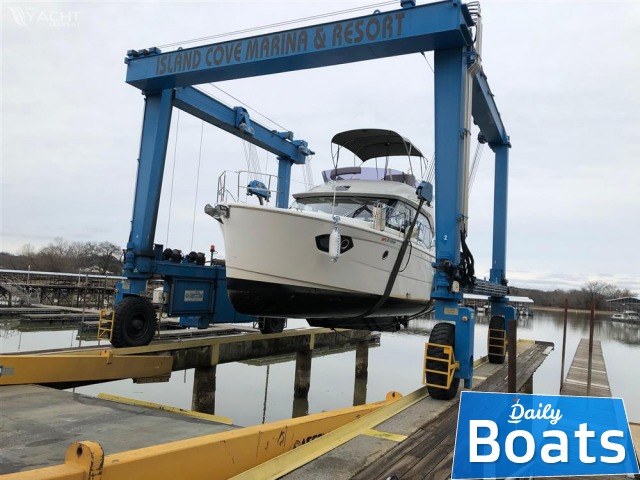 Buy 2017 Bavaria E40 Fly