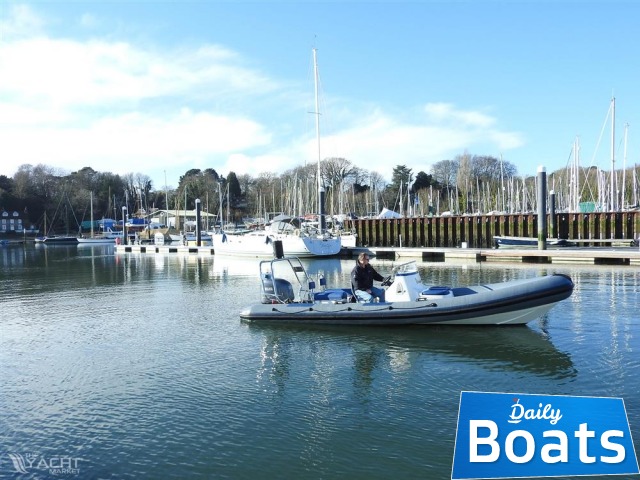 Købe 2002 Ribtec 7.5M