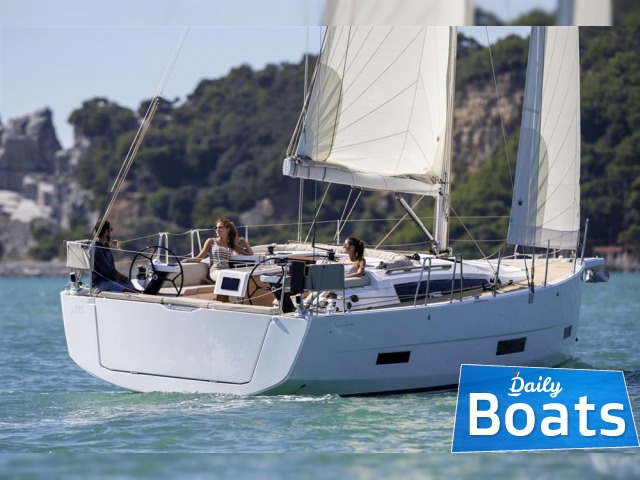 Buy 2019 Dufour 390