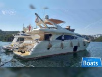 Ferretti Yachts 750 Fly