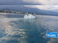MOTOR YACHT