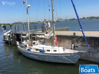 Hallberg Rassy 35