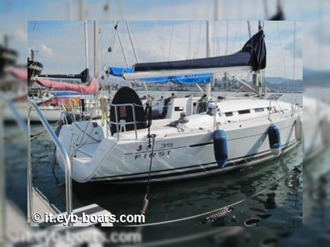 Beneteau First 35