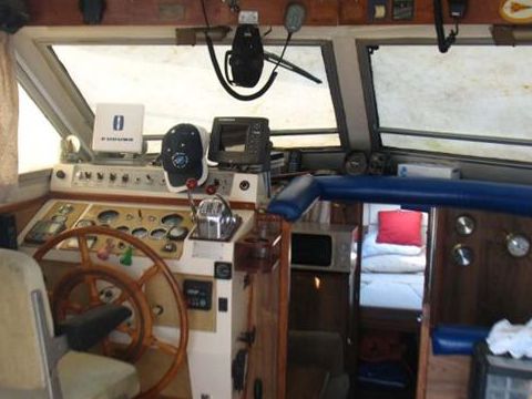 1976 Princess 33 for sale