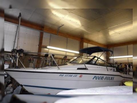 Bayliner 2052 Trophy