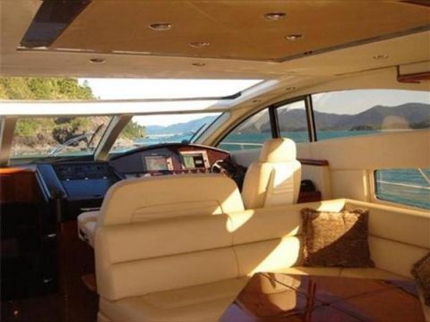 2007 Sunseeker Predator 72