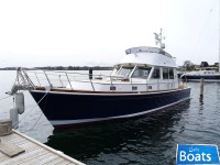 Grand Banks Eastbay 47 Flybridge