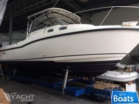 Boston Whaler 305 Conquest