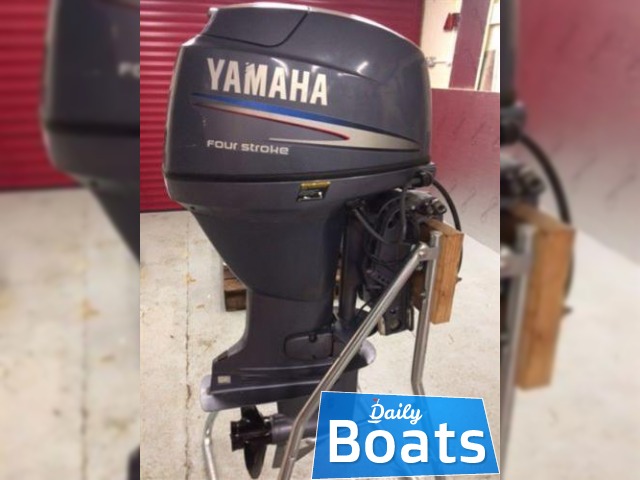 Двигатель yamaha 40