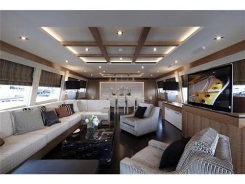 2011 Guy Couach 3700 Fly