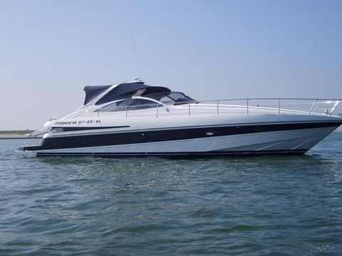 2001 Pershing 45 myytävänä