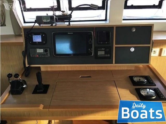 2013 Lagoon 52